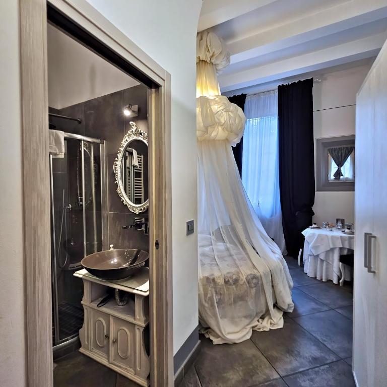 AB Suite Innovative Design B & B - Camera Matrimoniale - 5