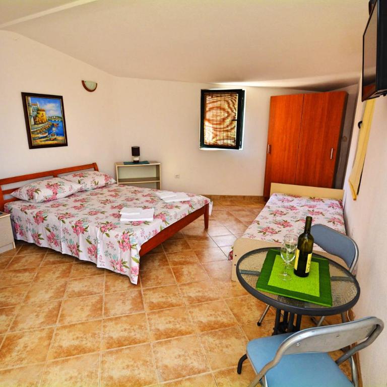 Kjara Apartments - Studio (3 Odrasle Osobe) - 4