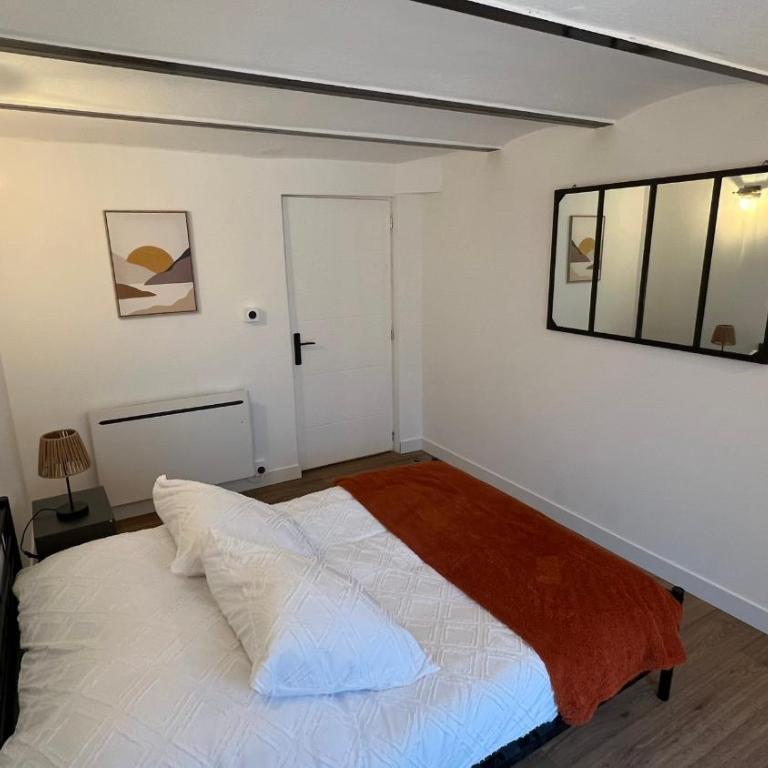 Le Garage - Two-Bedroom Apartment - 6