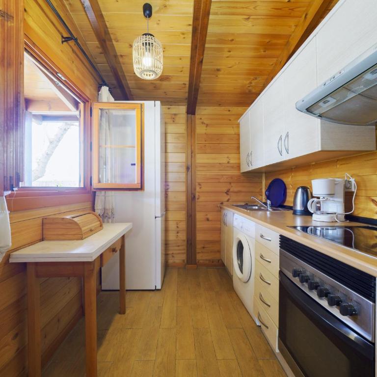 Cubo's Finca la Rosa del Zangano - Three-Bedroom House - 28