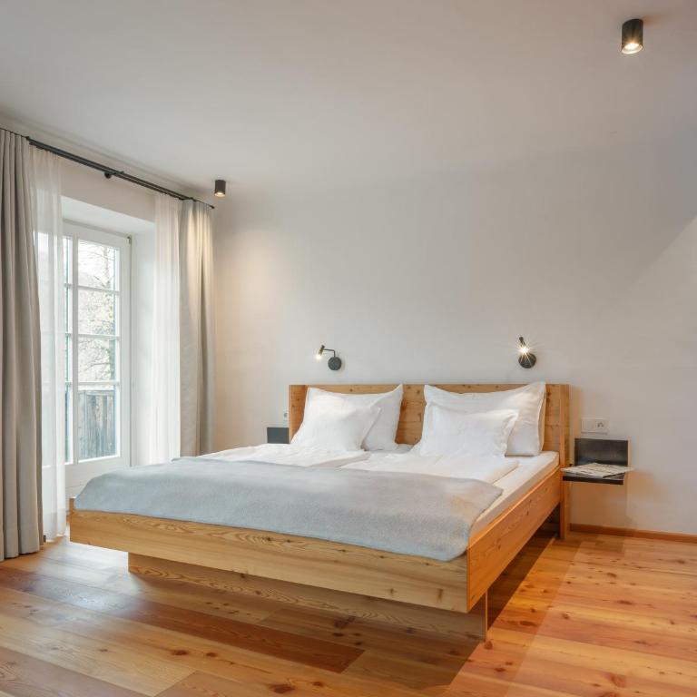 Biohotel Gralhof - Doppelzimmer mit Seeblick - 6