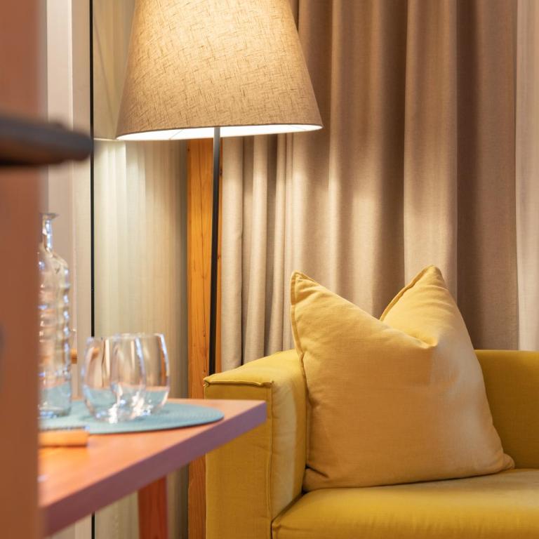 Biohotel Gralhof - Doppelzimmer mit Seeblick - 5