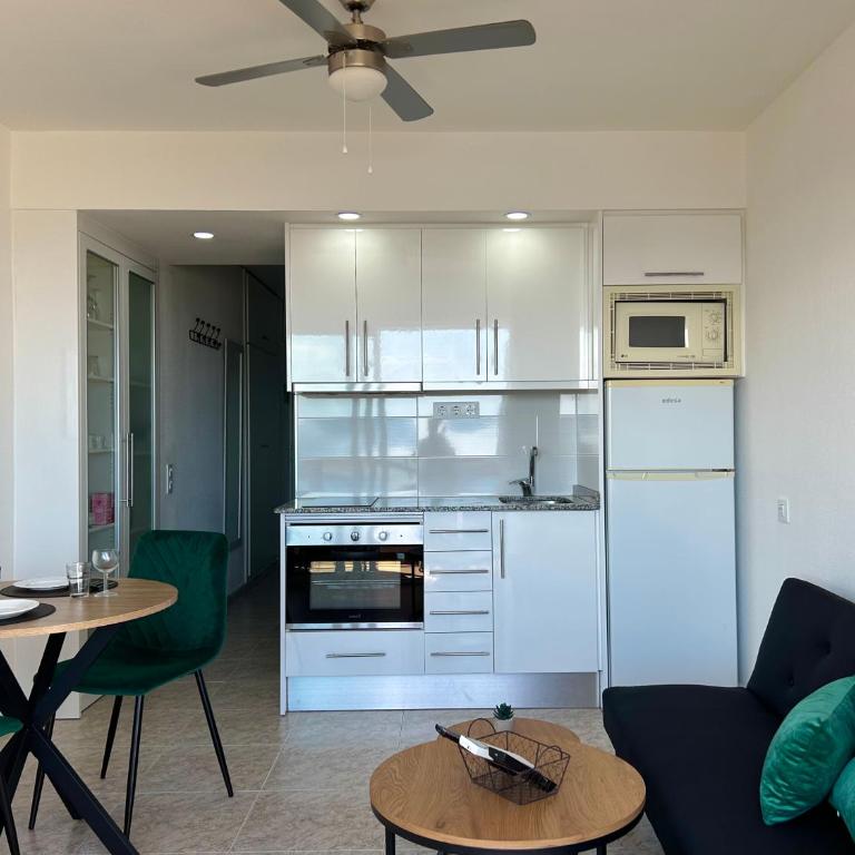 RNET - 600 Tramuntana 10-29 - One-Bedroom Apartment - 1
