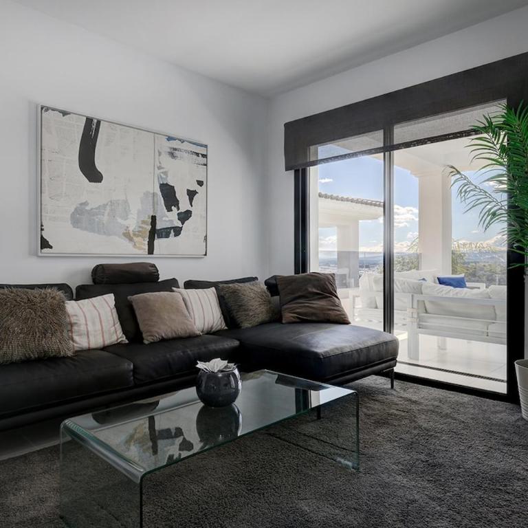 Chic Penthouse with Scenic Views at Estepona Hills! - Apartamento de 2 dormitorios con vistas a la montaña - 4