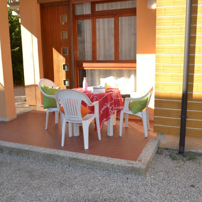 Park - Two-Bedroom Villa - 4