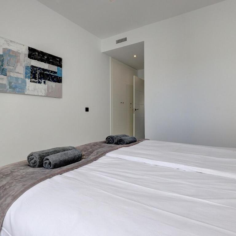 Chic Penthouse with Scenic Views at Estepona Hills! - Apartamento de 2 dormitorios con vistas a la montaña - 25