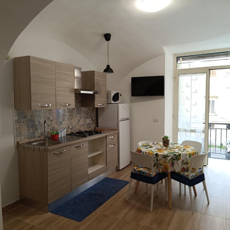 Ortensia Casa Vacanze Napoli - Appartamento Superior con 1 Camera da Letto e Balcone - 10