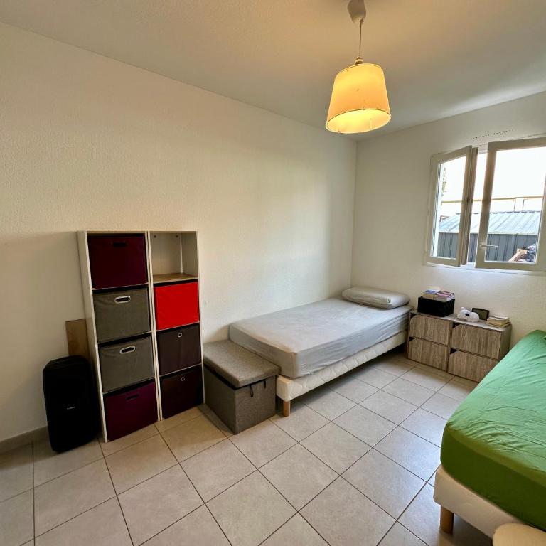 Appartement Cardellina - rez-de-jardin , parking privé - 6 couchages, centre Calvi & plage à pied - Two-Bedroom Apartment - 9