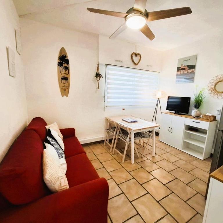Rez de jardin climatisé avec grande terrasse - Two-Bedroom House - 13