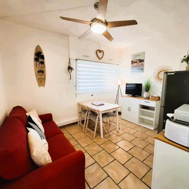Rez de jardin climatisé avec grande terrasse - Two-Bedroom House - 33
