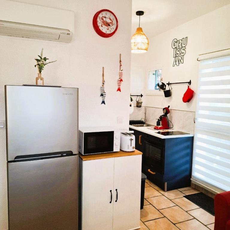 Rez de jardin climatisé avec grande terrasse - Two-Bedroom House - 50