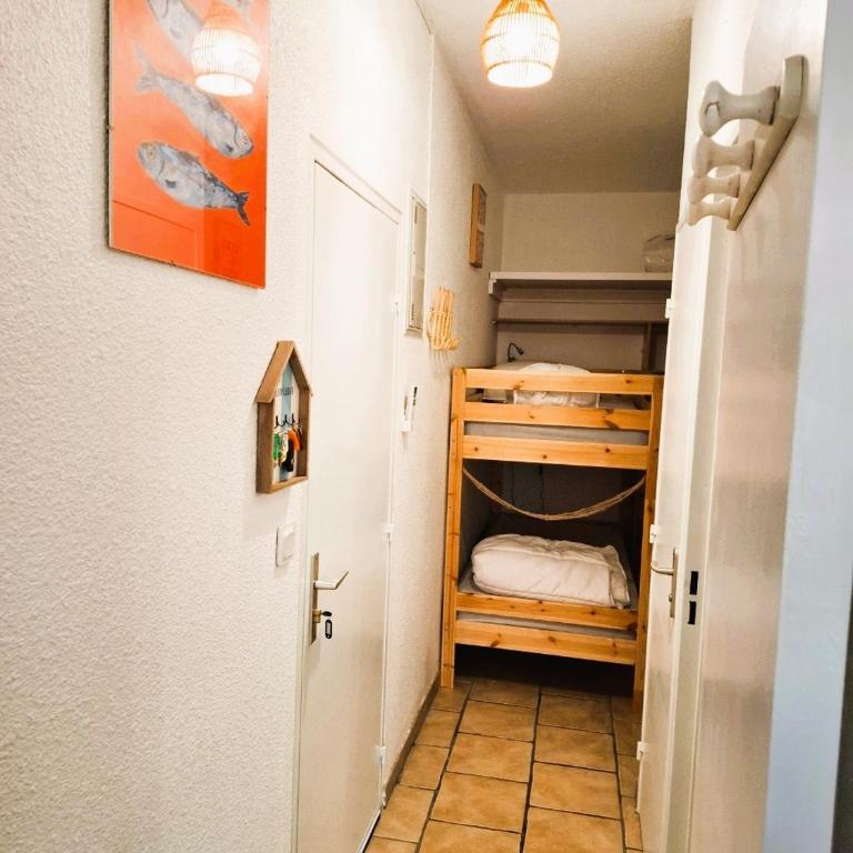 Rez de jardin climatisé avec grande terrasse - Two-Bedroom House - 53
