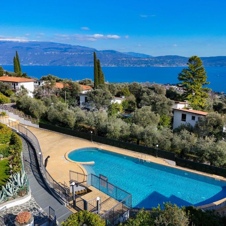 -Piscina con Vista- Casa sui Colli di Toscolano - Appartamento con 1 Camera da Letto e Vista Giardino - 1