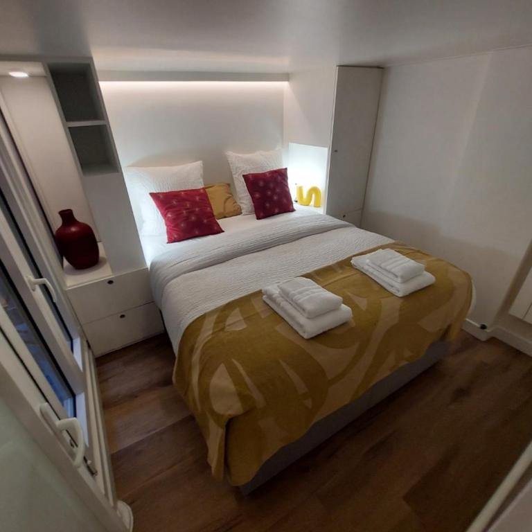 Apartments Paris Centre - At Home Hotel - Appartement Supérieur - 42