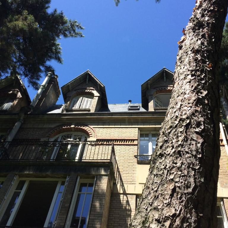 House facing Roland Garros stadium - 5 bedrooms - Maison 5 Chambres - 93