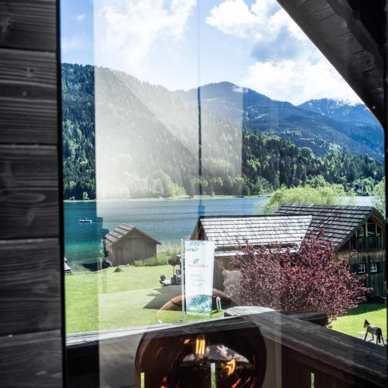 Biohotel Gralhof - Doppelzimmer mit Seeblick - 1