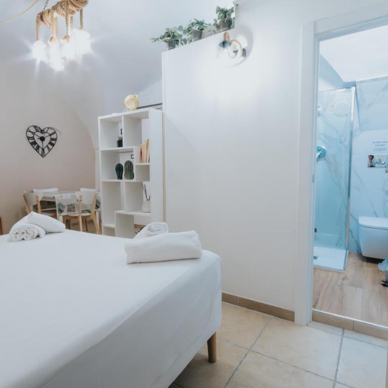 Desire Home - Appartamento Monolocale con 1 Letto Matrimoniale - 25