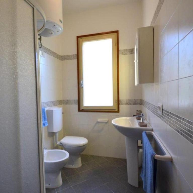 Raffaella - Two-Bedroom Villa - 23