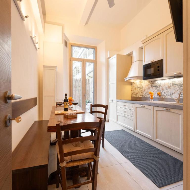APARTMENT 20 - Loft with Garden - 13