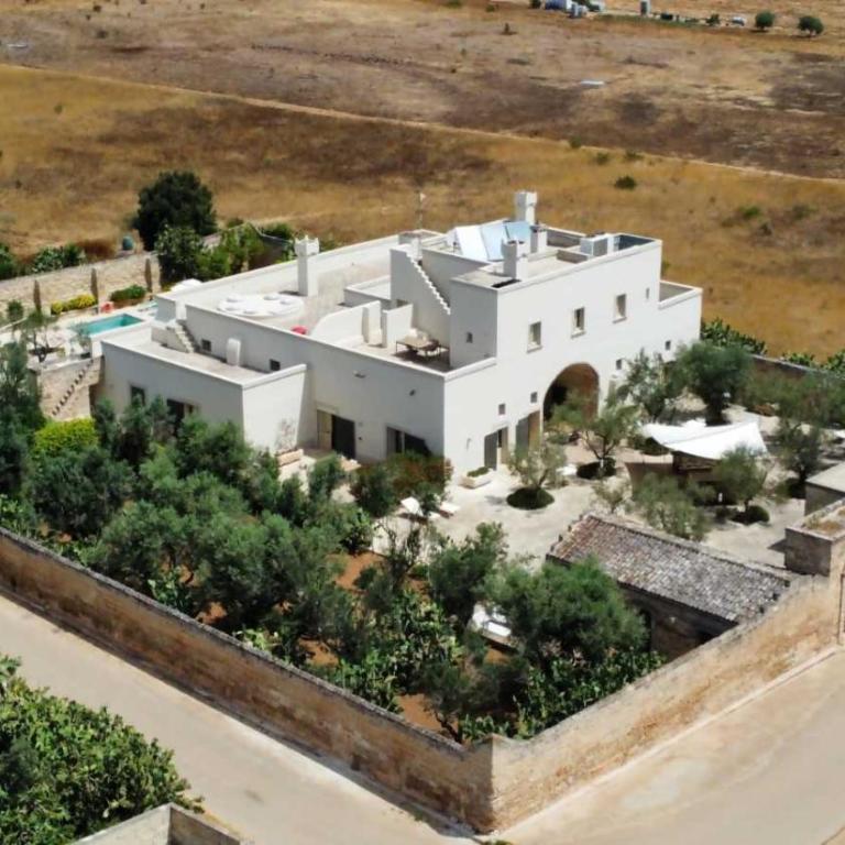 Masseria Bernardini by Symphonya Luxury Holiday Rentals - Camera King con Vista Giardino - 6