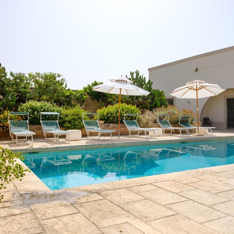 Masseria Bernardini by Symphonya Luxury Holiday Rentals - Camera King con Vista Giardino - 13