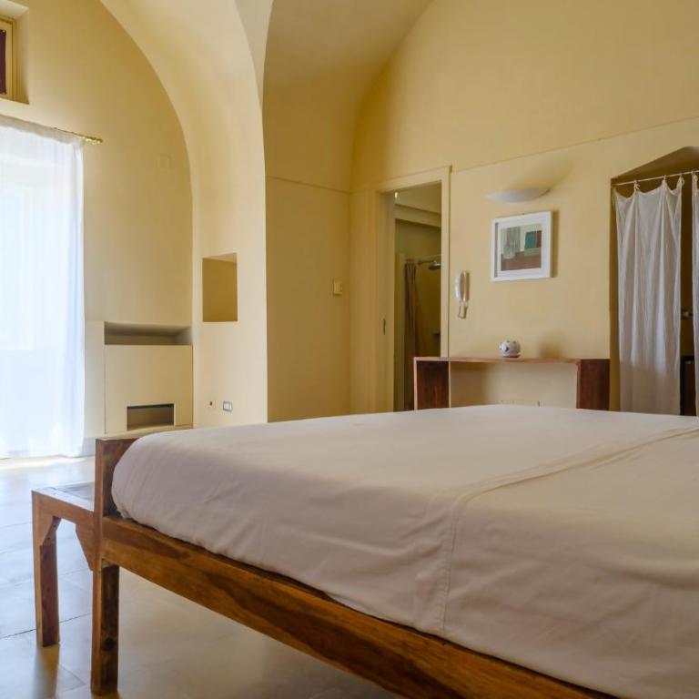 Masseria Bernardini by Symphonya Luxury Holiday Rentals - Camera King con Vista Giardino - 20