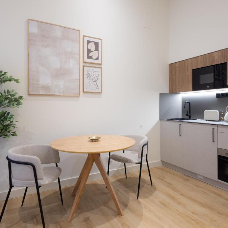 Stay U-nique Apartments Font BCN - Apartamento con patio interior - 10