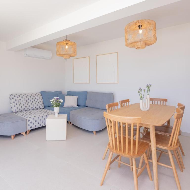 Villa Eden Beachfront Corralejo By Holidays Home - Villa - Beach Front - 21