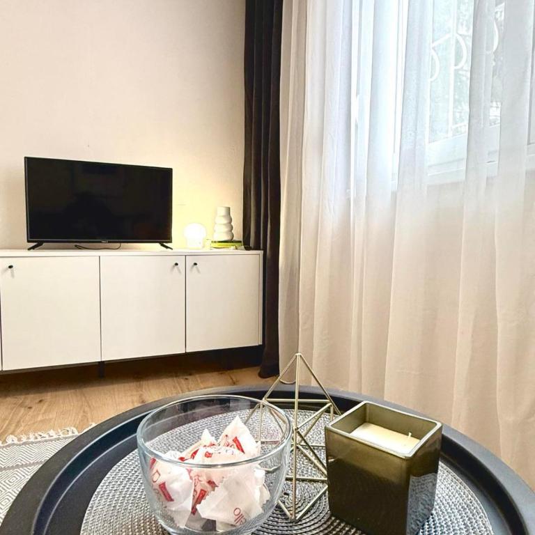 Studio Apartment 1906 - One-Bedroom Apartment - 5