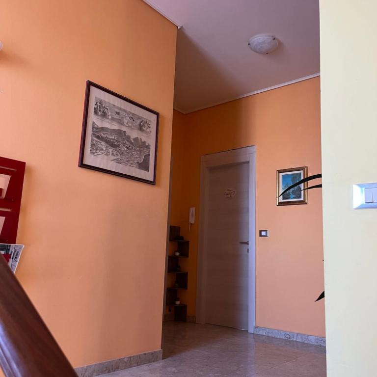 Boutique Affittacamere Attico In Centro - Camera Matrimoniale con Bagno in Comune - 20