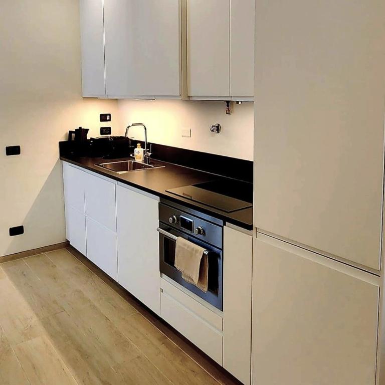 CASA LUINI - new, welcoming and modern apartment in the historic centre of Como, with 2 bedrooms and 1 complete bathroom and a fully equipped kitchen - Appartamento con 2 Camere da Letto - 15