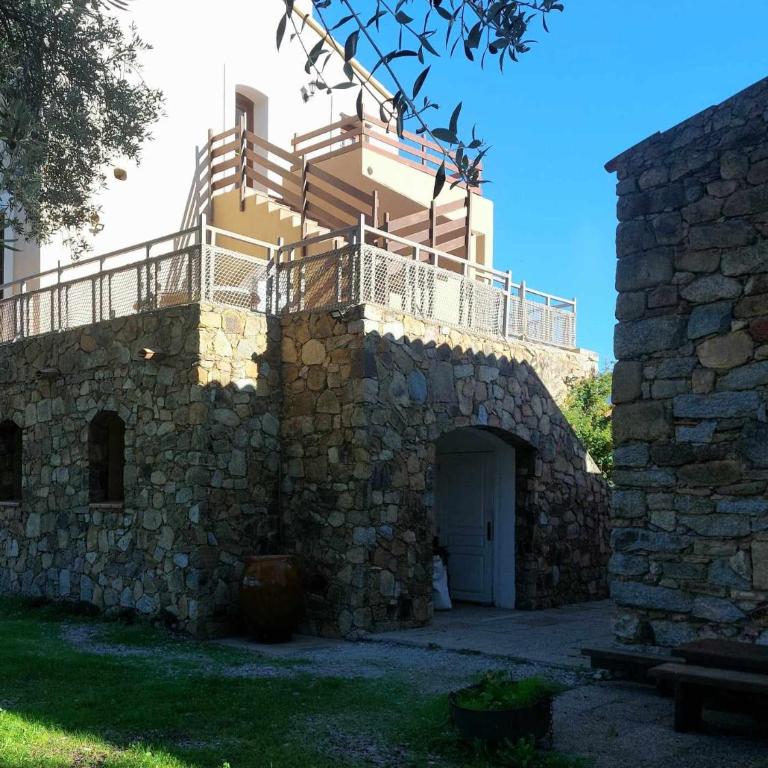 1st floor apartment in 18th century character house - Maison 2 Chambres - 31
