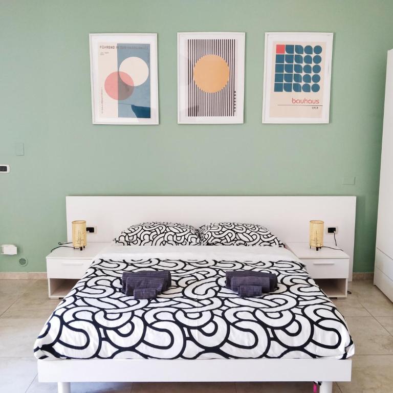Kalos Rooms - Camera Matrimoniale Deluxe con 1 Letto Supplementare - 1