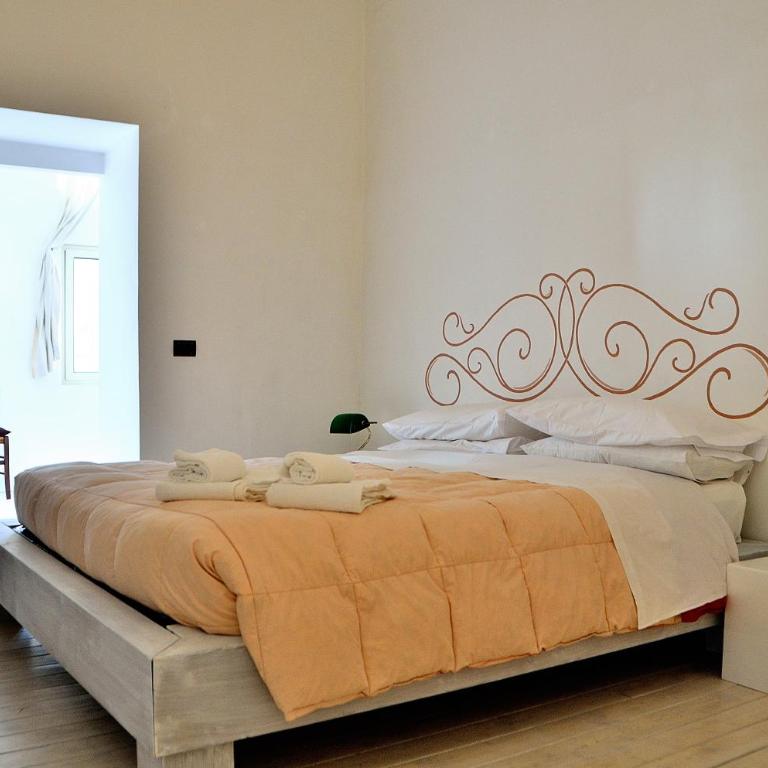 Azzurretta Guest House - Camera Familiare Ampia - 1