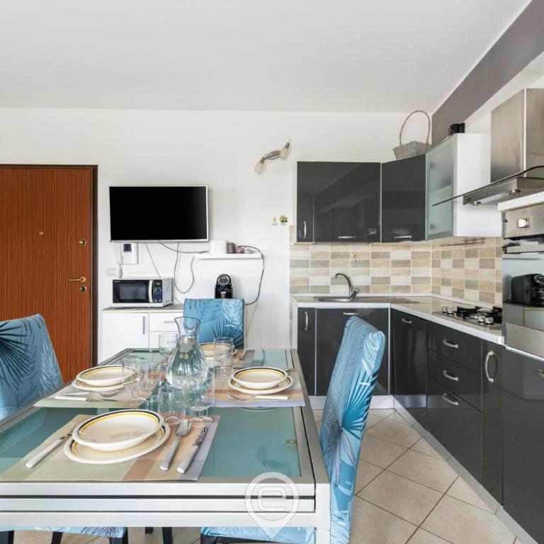 Eutychia Bright Apartment - One-Bedroom Apartment - 8