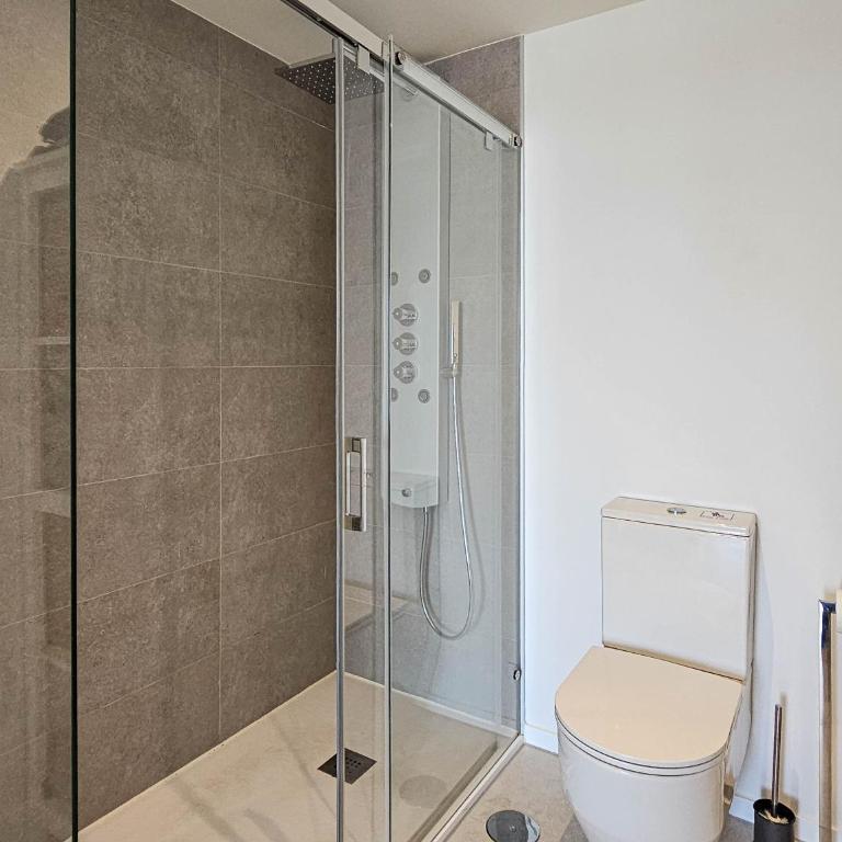 2nd floor Large Terrace & Pool views Casa Banderas - Apartamento Deluxe de 3 dormitorios - 22