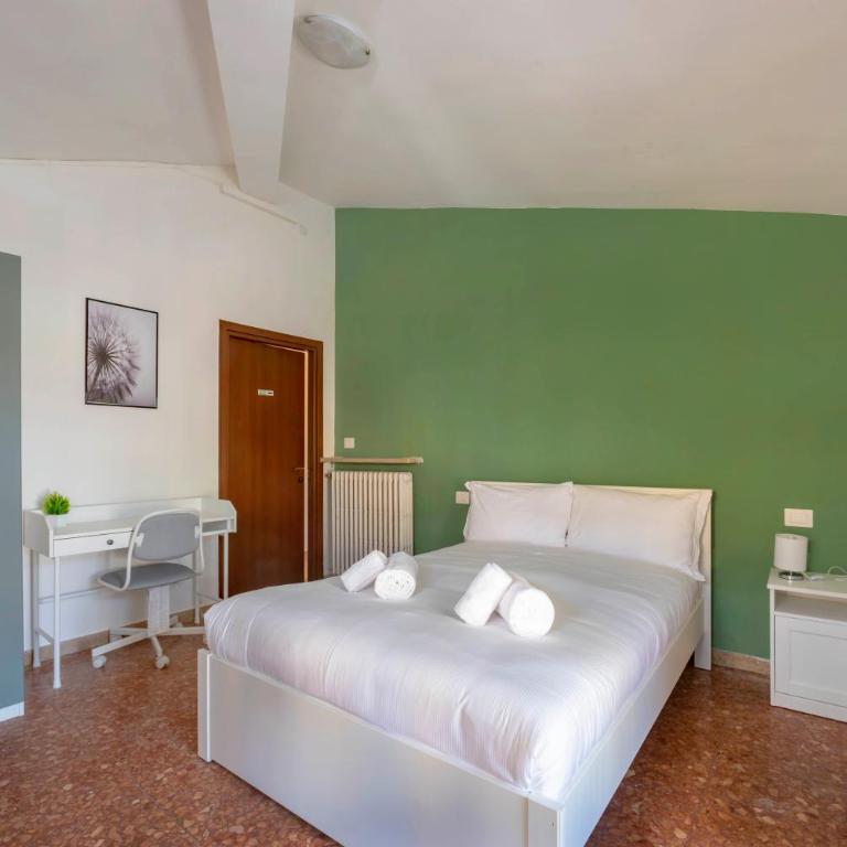 Italianflat - University rooms - Camera Matrimoniale con Bagno in Comune - 2