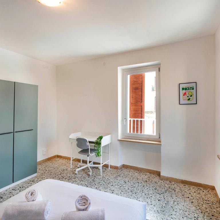 Italianflat - University rooms - Camera Matrimoniale con Bagno in Comune - 4