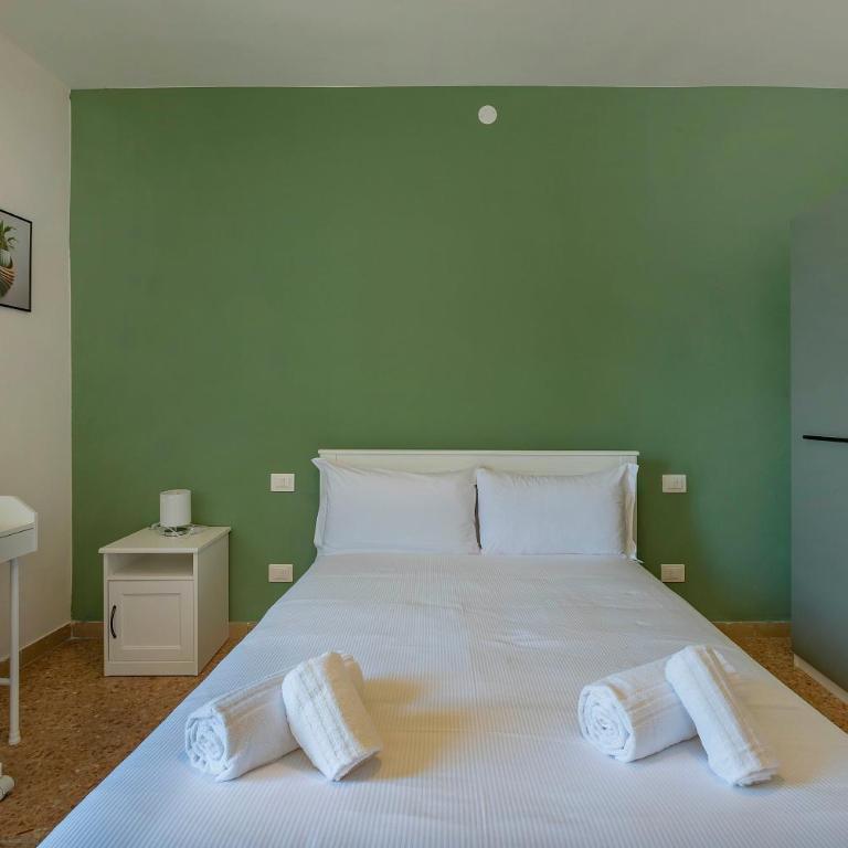 Italianflat - University rooms - Camera Matrimoniale con Bagno in Comune - 10