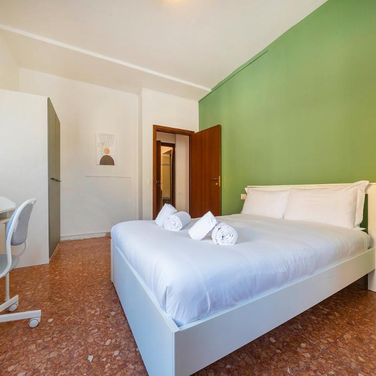Italianflat - University rooms - Camera Matrimoniale con Bagno in Comune - 13