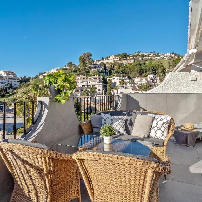 Luxury Stay with Rooftop Terrace 2 Min to Beach - Apartamento de 2 dormitorios con terraza y vistas al mar - 20