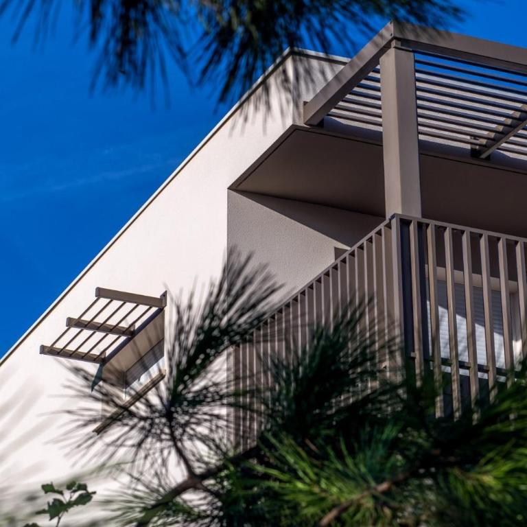 AGENCE JF IMMO - Apt 4 pers climatisation piscine et parking 300 m plages V0775 - Appartement 1 Chambre - 34