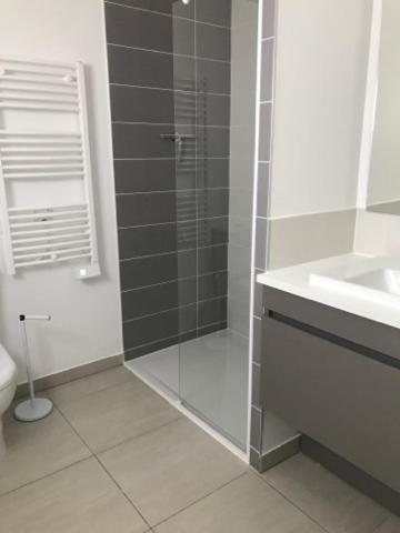 AGENCE JF IMMO - Apt 4 pers climatisation piscine et parking 300 m plages V0775 - Appartement 1 Chambre - 35