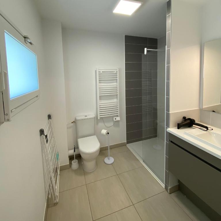 AGENCE JF IMMO - Apt 4 pers climatisation piscine et parking 300 m plages V0775 - Appartement 1 Chambre - 42