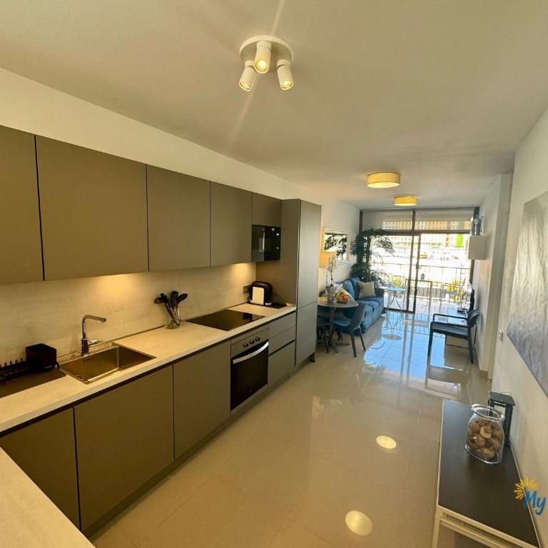 Blue Beach - Two-Bedroom Apartment - 5