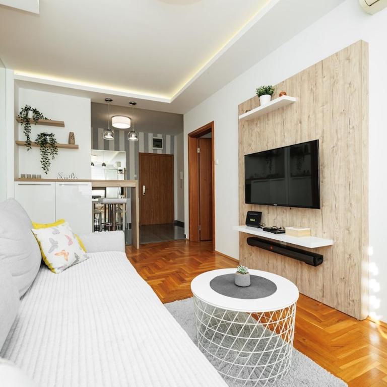 Modern bright apartment - Apartman sa 1 Spavaćom Sobom - 12