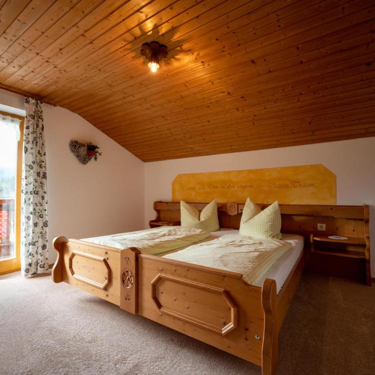 Ferienwohnung Triembachhof - Apartment mit Blick auf die Berge - 2