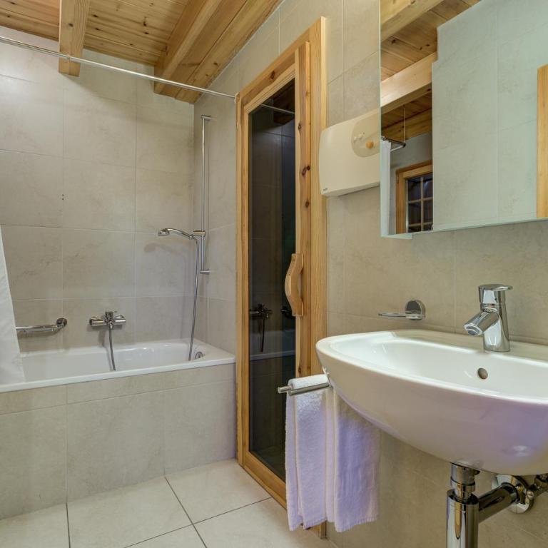 Chalet Orange - Chalet - 18