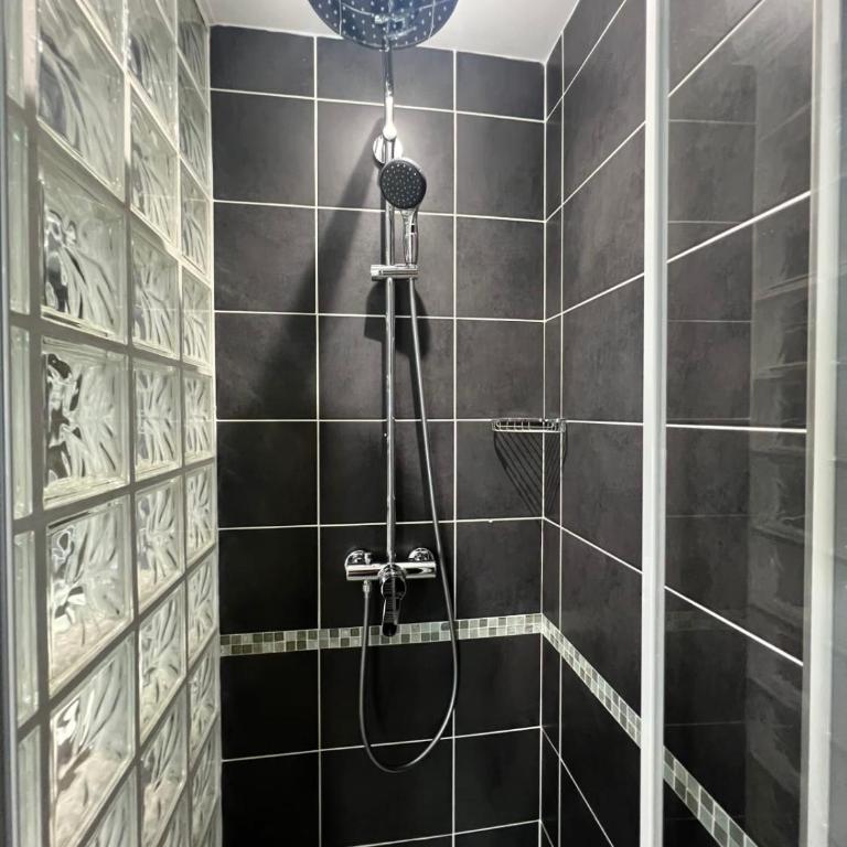 Golfe Juan - 2 personnes - Face au Vieux Port - Appartement - 16