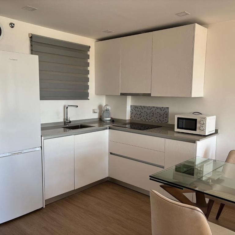 Apartamento Lilo - Apartamento de 2 dormitorios con terraza y vistas al mar - 2